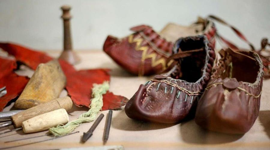 تاریخچه کفش در ایران