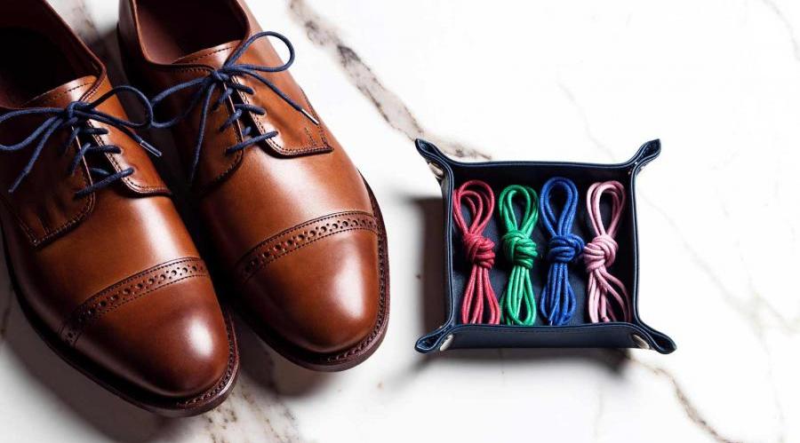 نحوه بستن بند کفش مجلسی مردانه